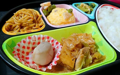 食事提供（有償）